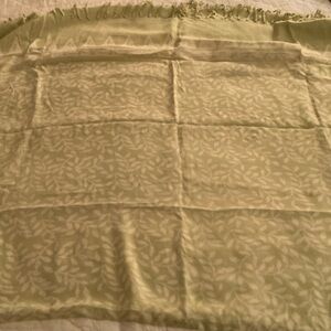 Large rayon shawl, beach coverup or home decor. Lime green/cream, from 80s.